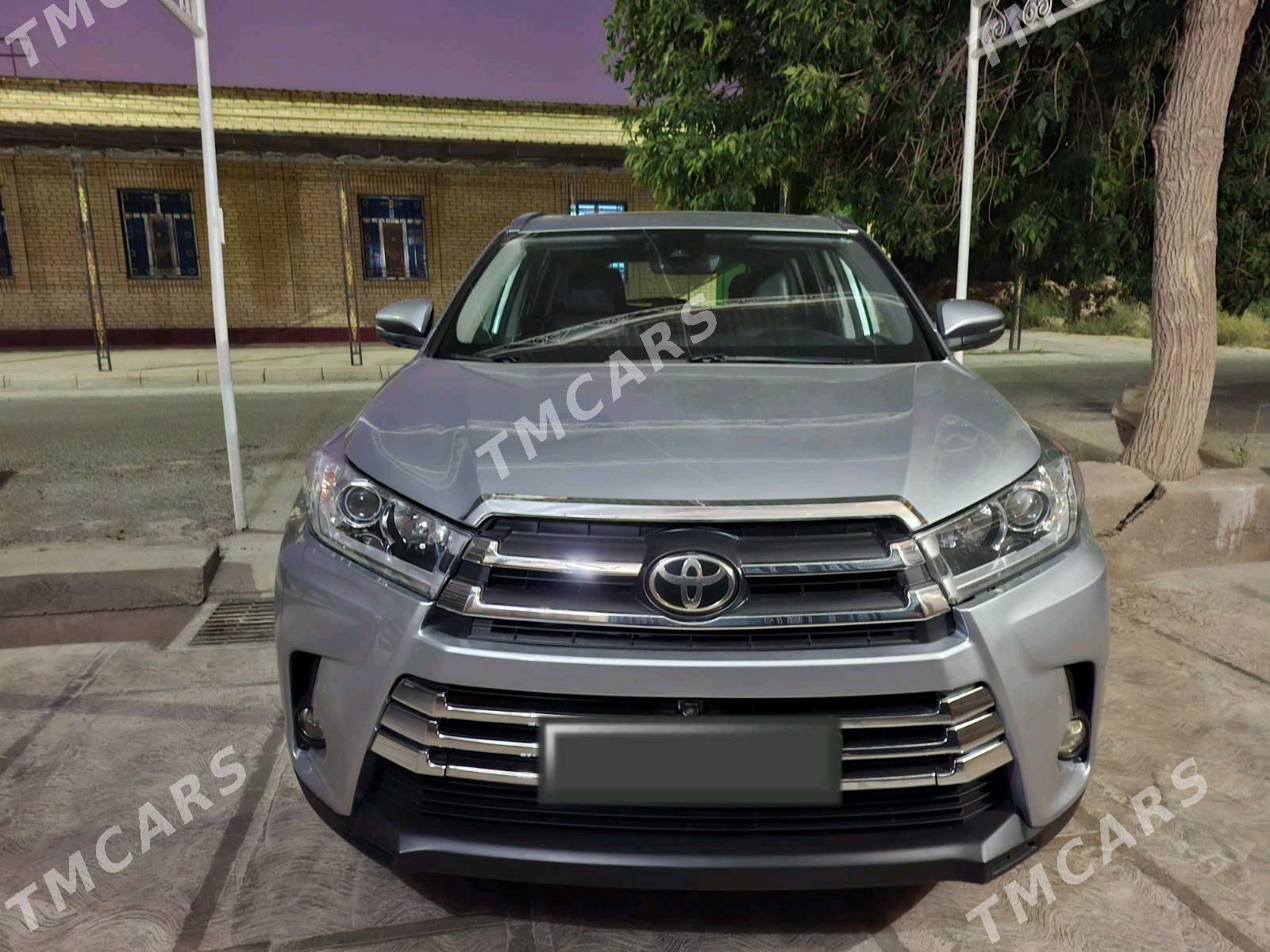 Toyota Highlander 2019 - 460 000 TMT - Туркменабат - img 6