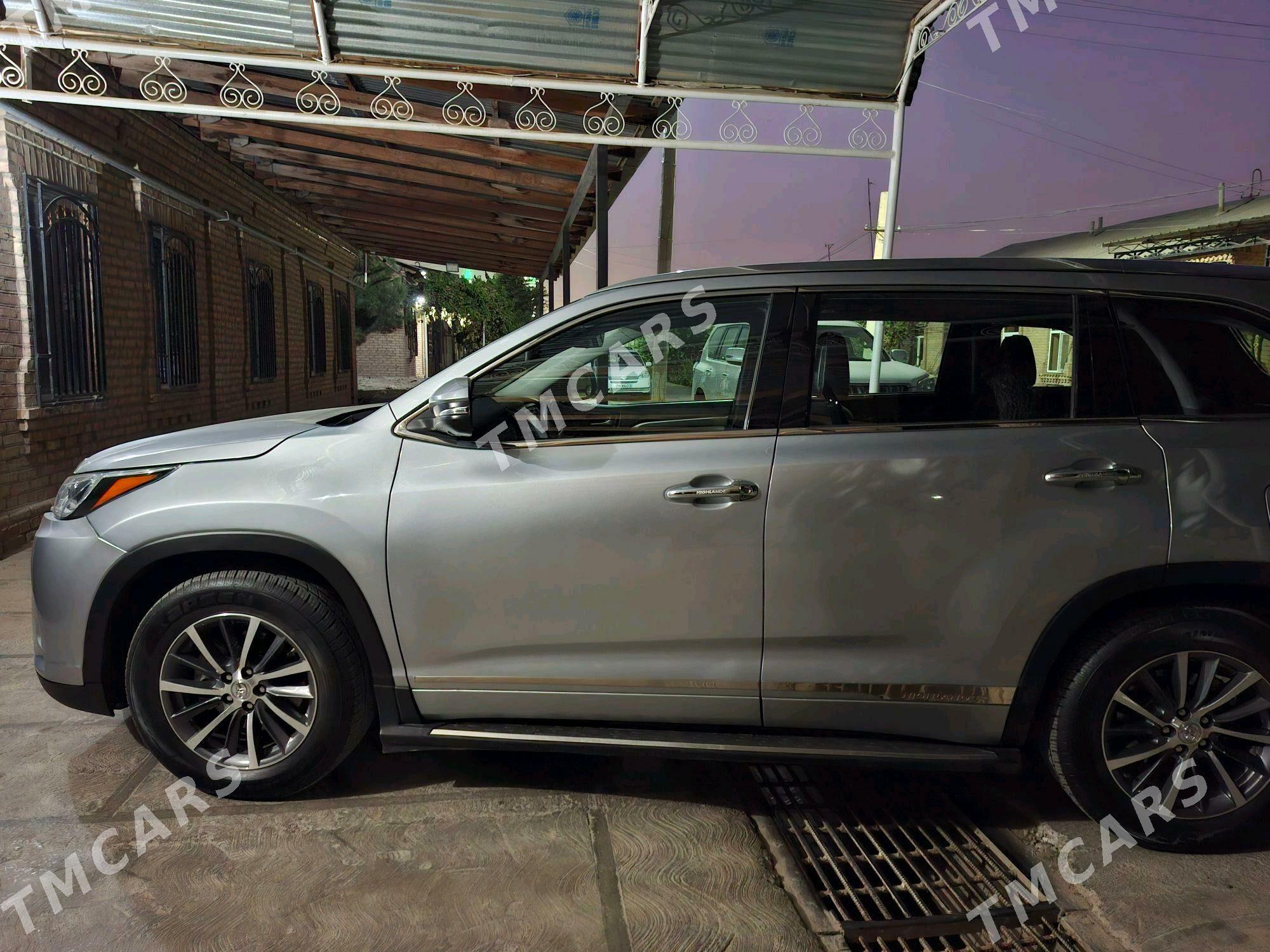 Toyota Highlander 2019 - 460 000 TMT - Туркменабат - img 7