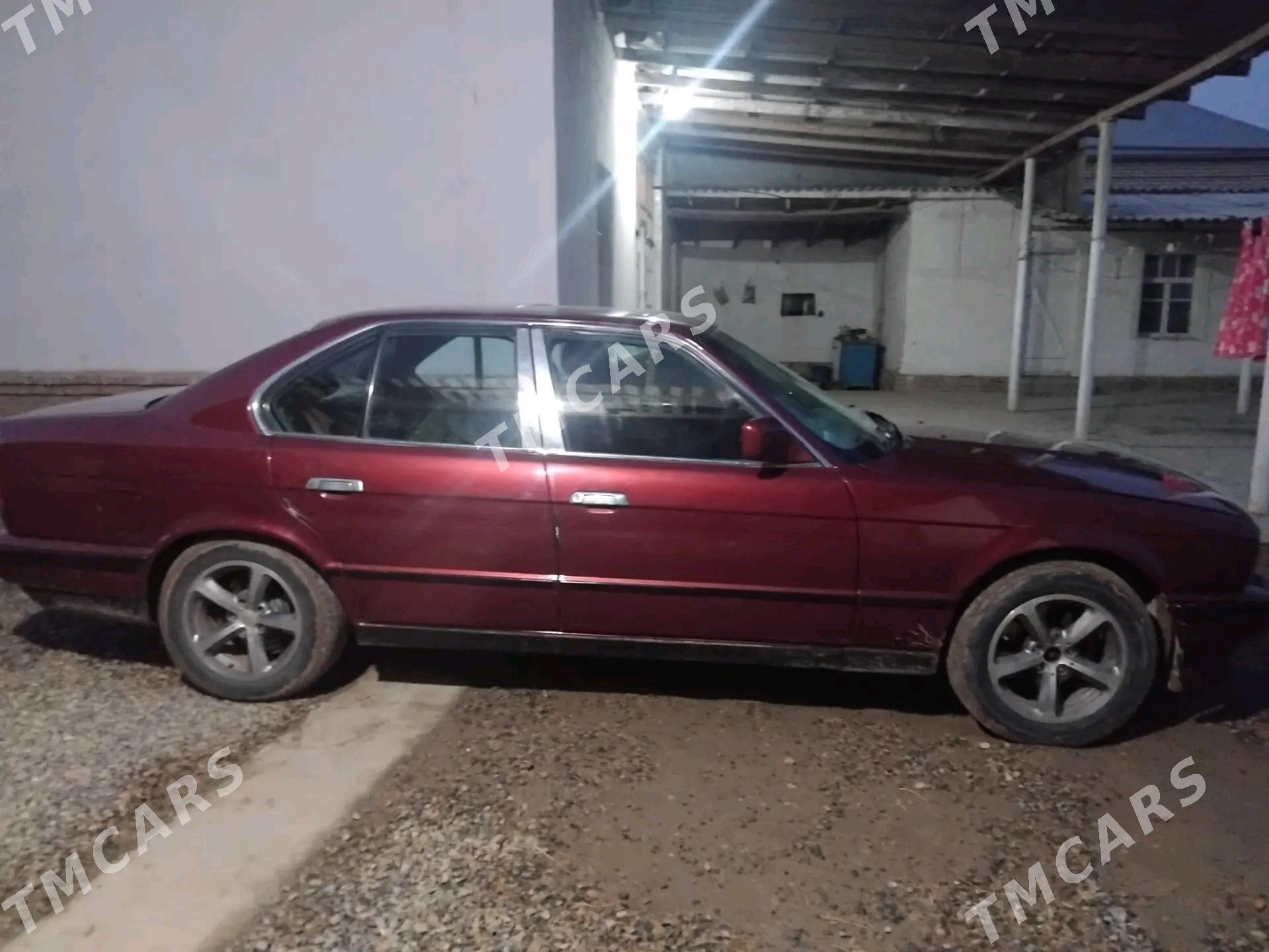 BMW 535 1992 - 40 000 TMT - Мургап - img 2