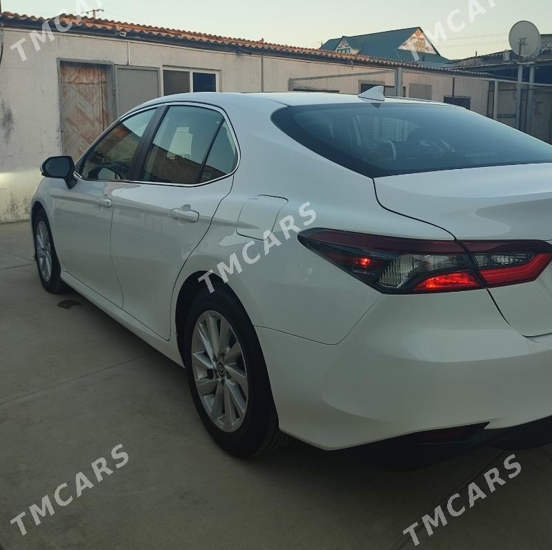 Toyota Camry 2021 - 346 000 TMT - Гызыларбат - img 3
