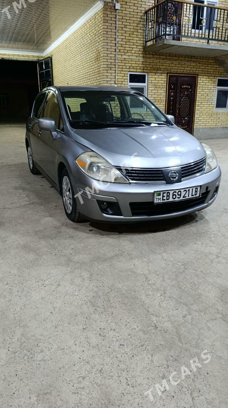 Nissan Versa 2011 - 125 000 TMT - Türkmenabat - img 6