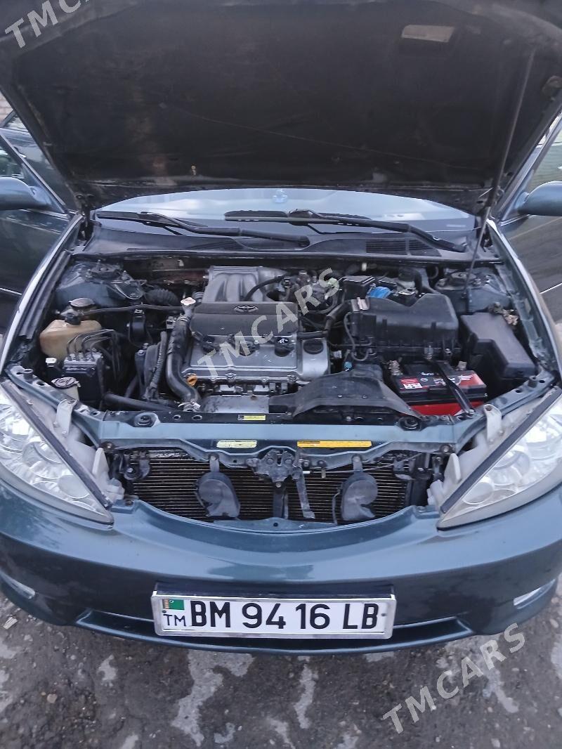 Toyota Camry 2003 - 180 000 TMT - Halaç - img 2
