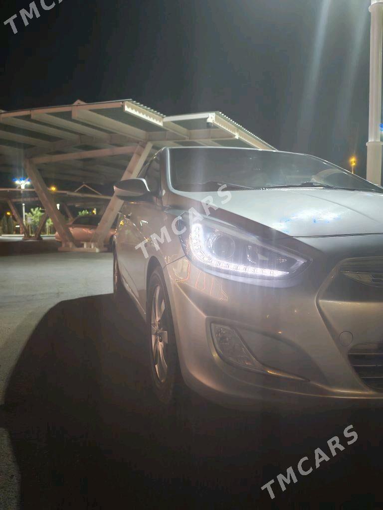Hyundai Accent 2014 - 140 000 TMT - Balkanabat - img 7