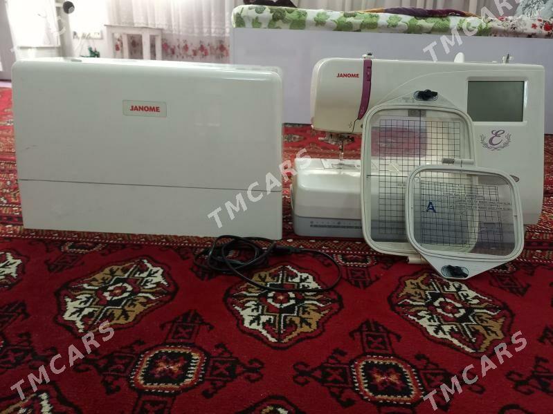 Janome 350 E - Köşi - img 2