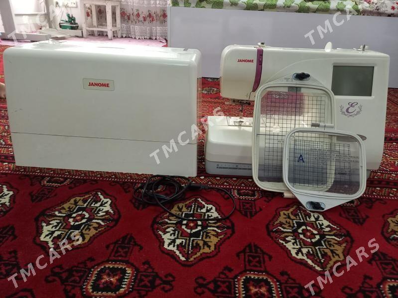Janome 350 E - Köşi - img 3