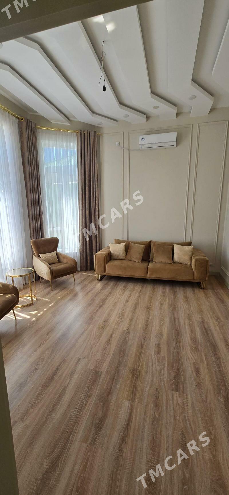 Magtumguly 8 sotok 260m² - Ашхабад - img 4