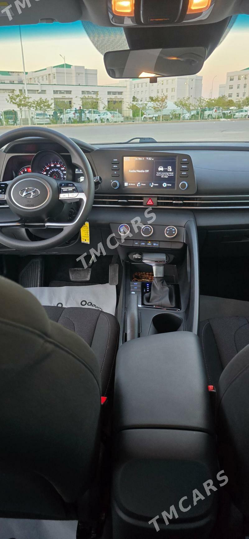 Hyundai Elantra 2021 - 250 000 TMT - Ашхабад - img 10