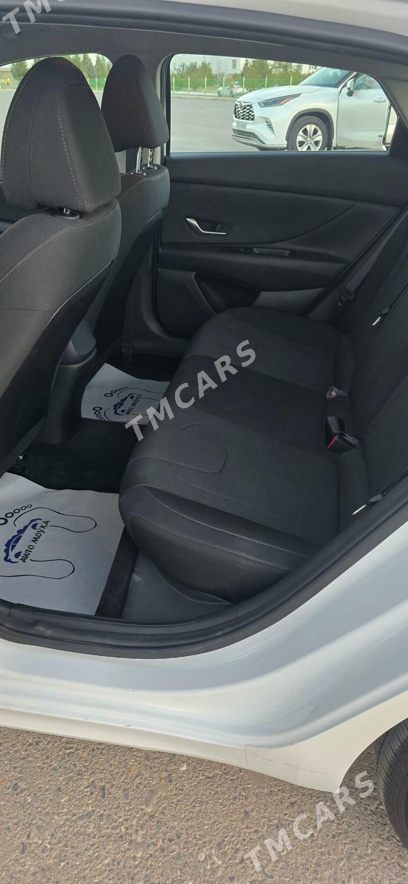 Hyundai Elantra 2021 - 250 000 TMT - Ашхабад - img 8