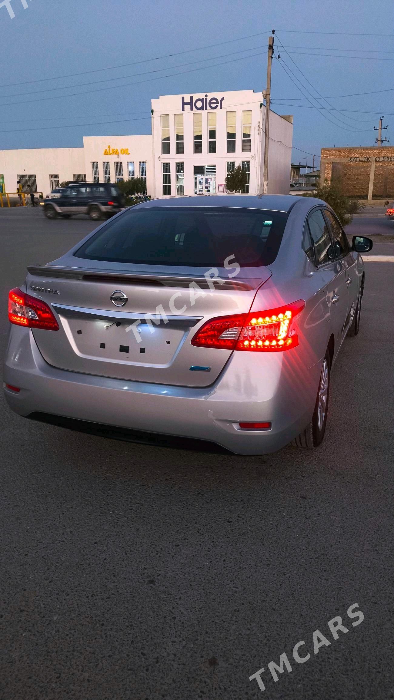 Nissan Sentra 2014 - 145 000 TMT - Бахарден - img 4