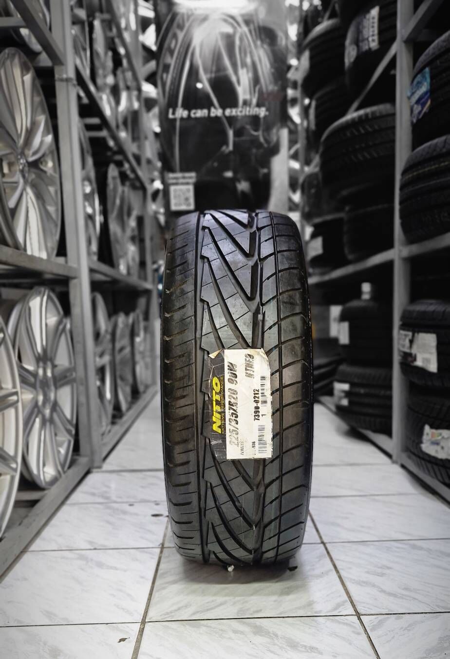 TEKER 225/35/20  NITTO, IMPERI 550 TMT - Howdan "W" - img 1