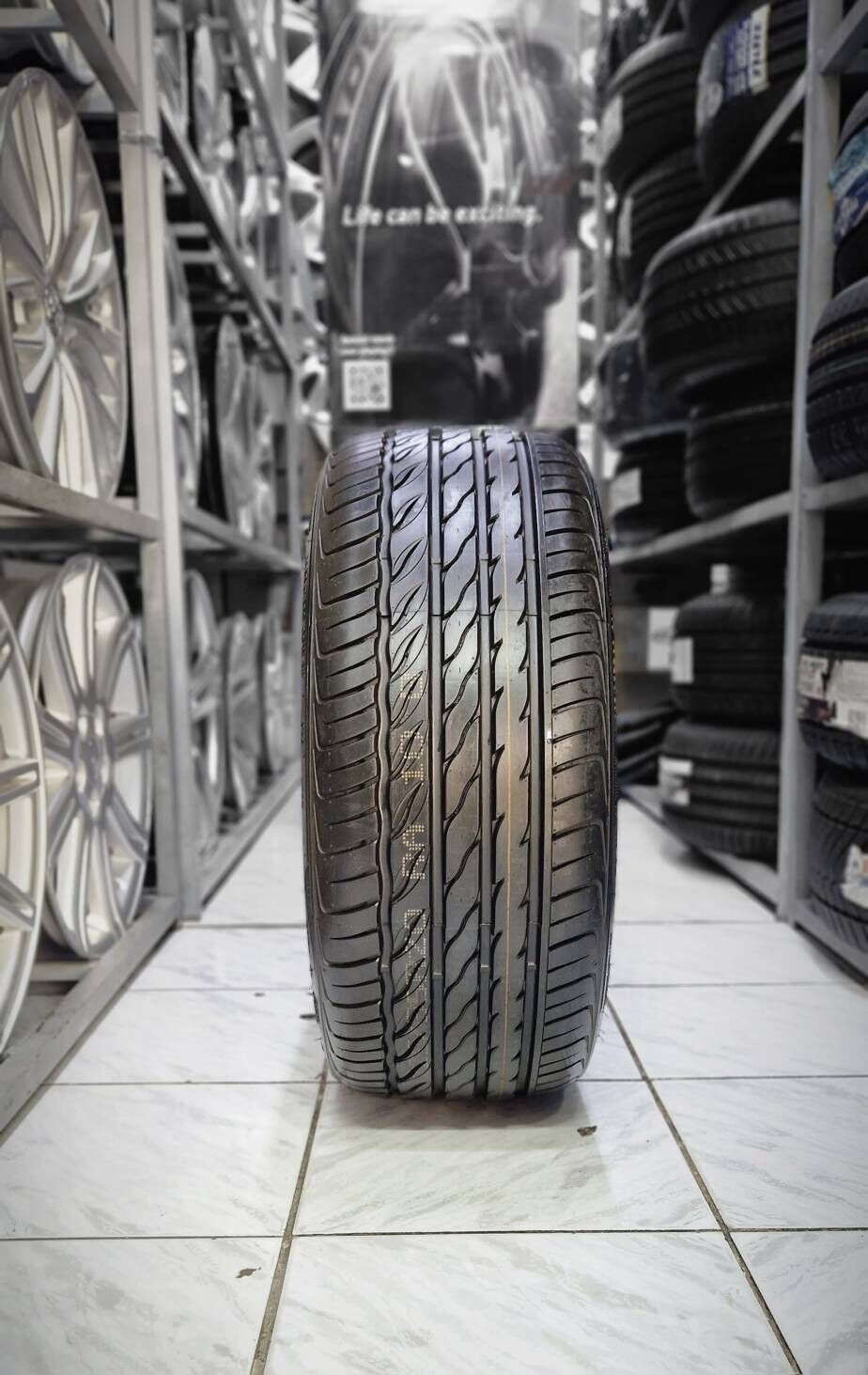 TEKER 225/35/20  NITTO, IMPERI 550 TMT - Howdan "W" - img 2