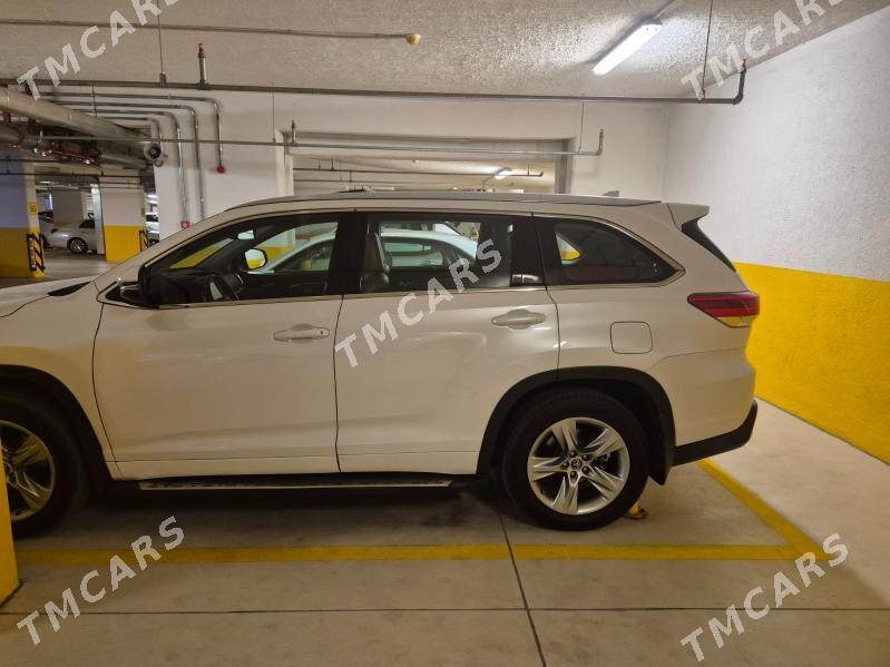 Toyota Highlander 2018 - 490 000 TMT - Ашхабад - img 4