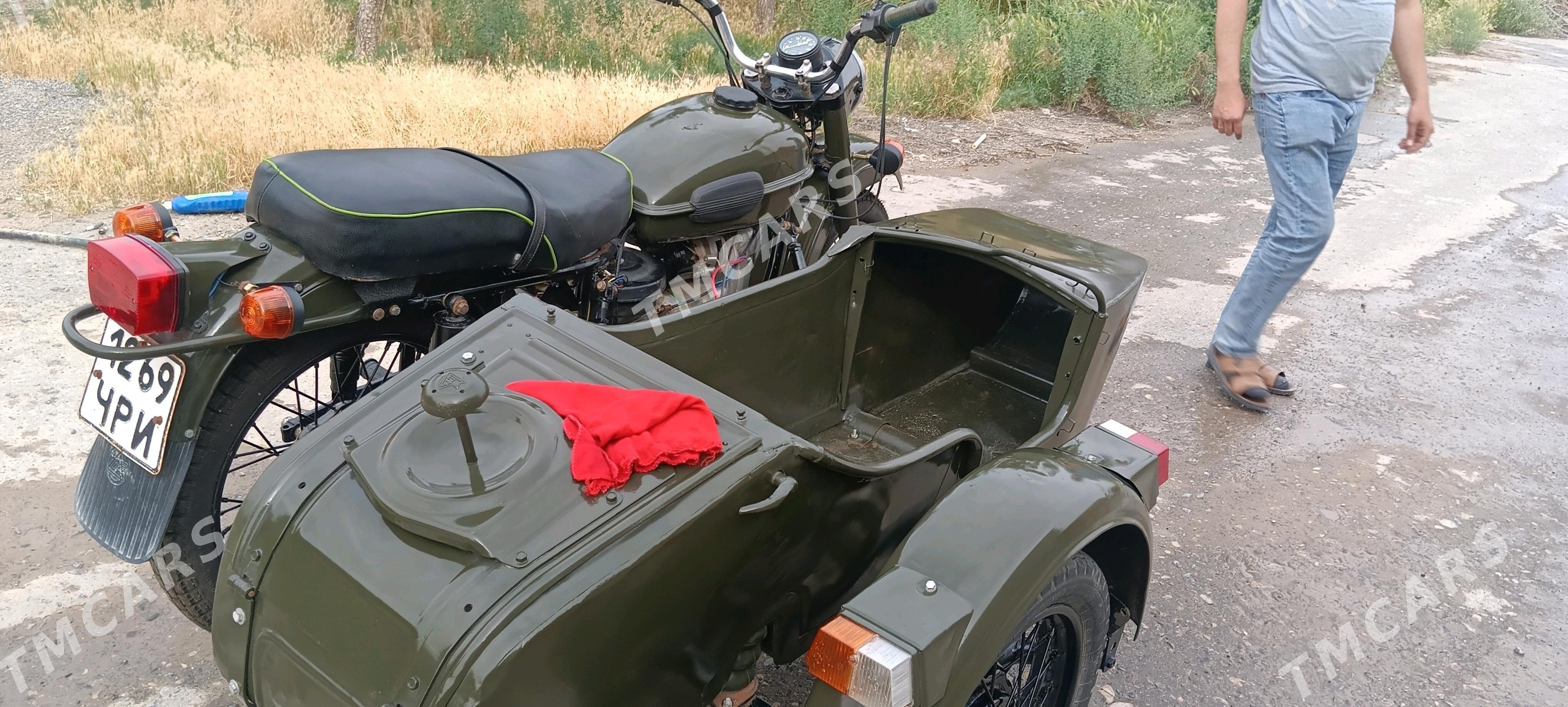 Ural 4320 1982 - 13 000 TMT - Чарджоу - img 4