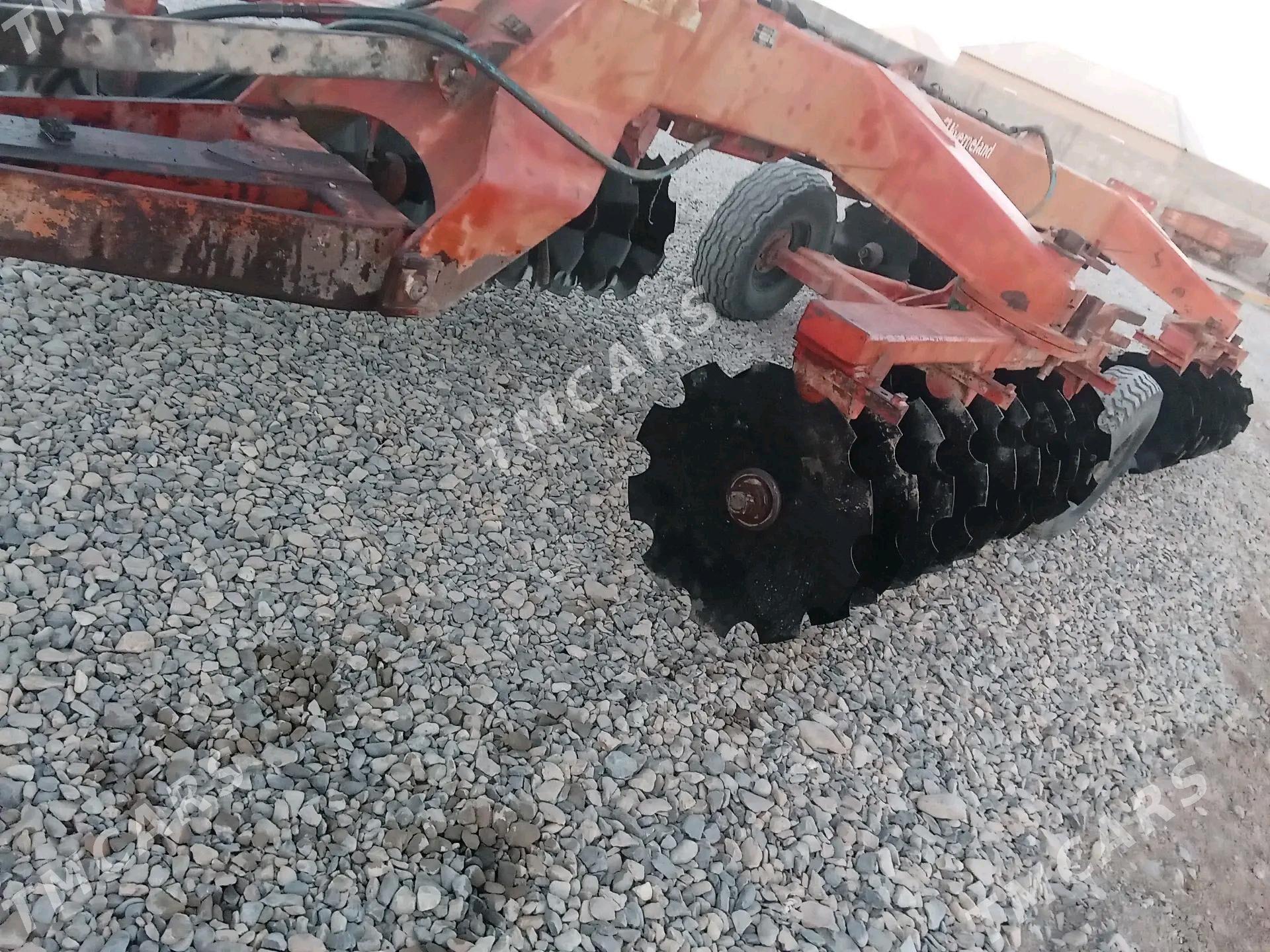 MTZ 80 2002 - 115 000 TMT - Tejen - img 4