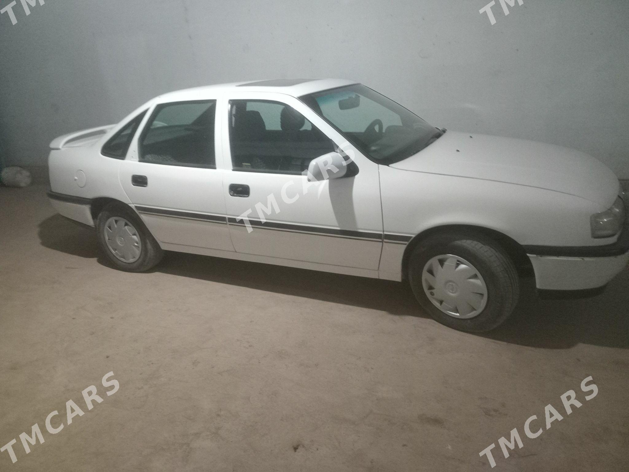 Opel Vectra 1992 - 33 000 TMT - Çärjew - img 3