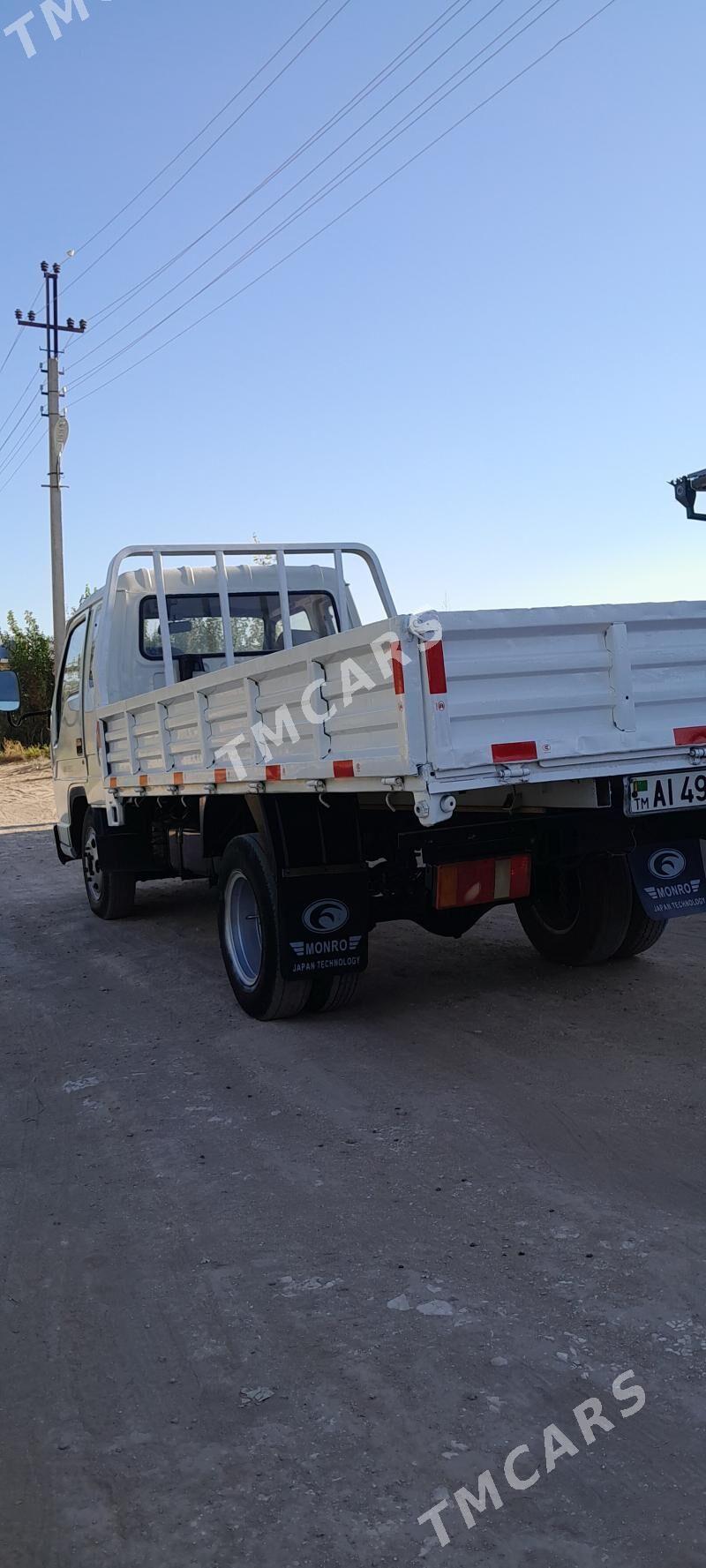 Forland H3 2009 - 60 000 TMT - Farap - img 3