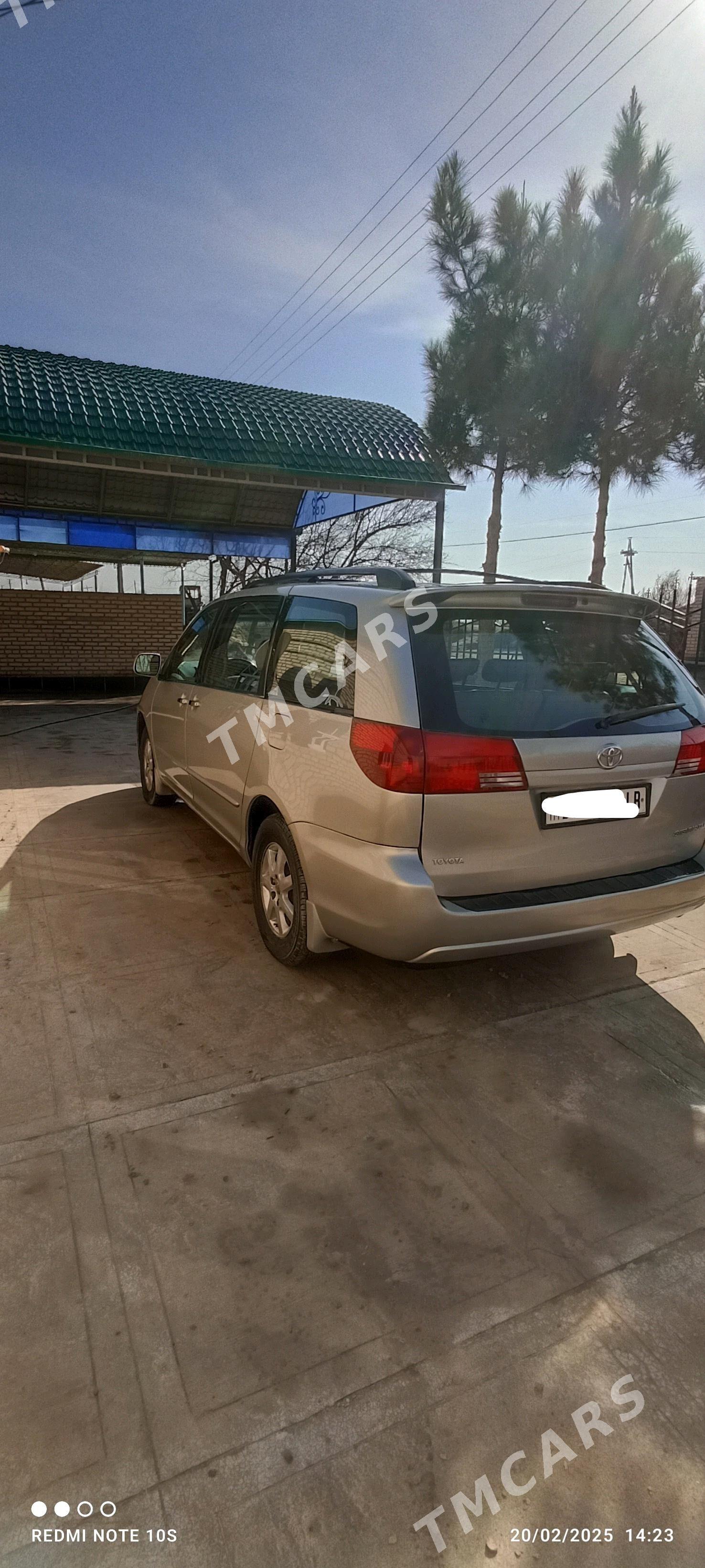 Toyota Sienna 2004 - 220 000 TMT - Гарабекевюл - img 6