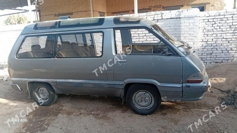 Toyota Town Ace 1991 - 25 000 TMT - Garagum etraby - img 3