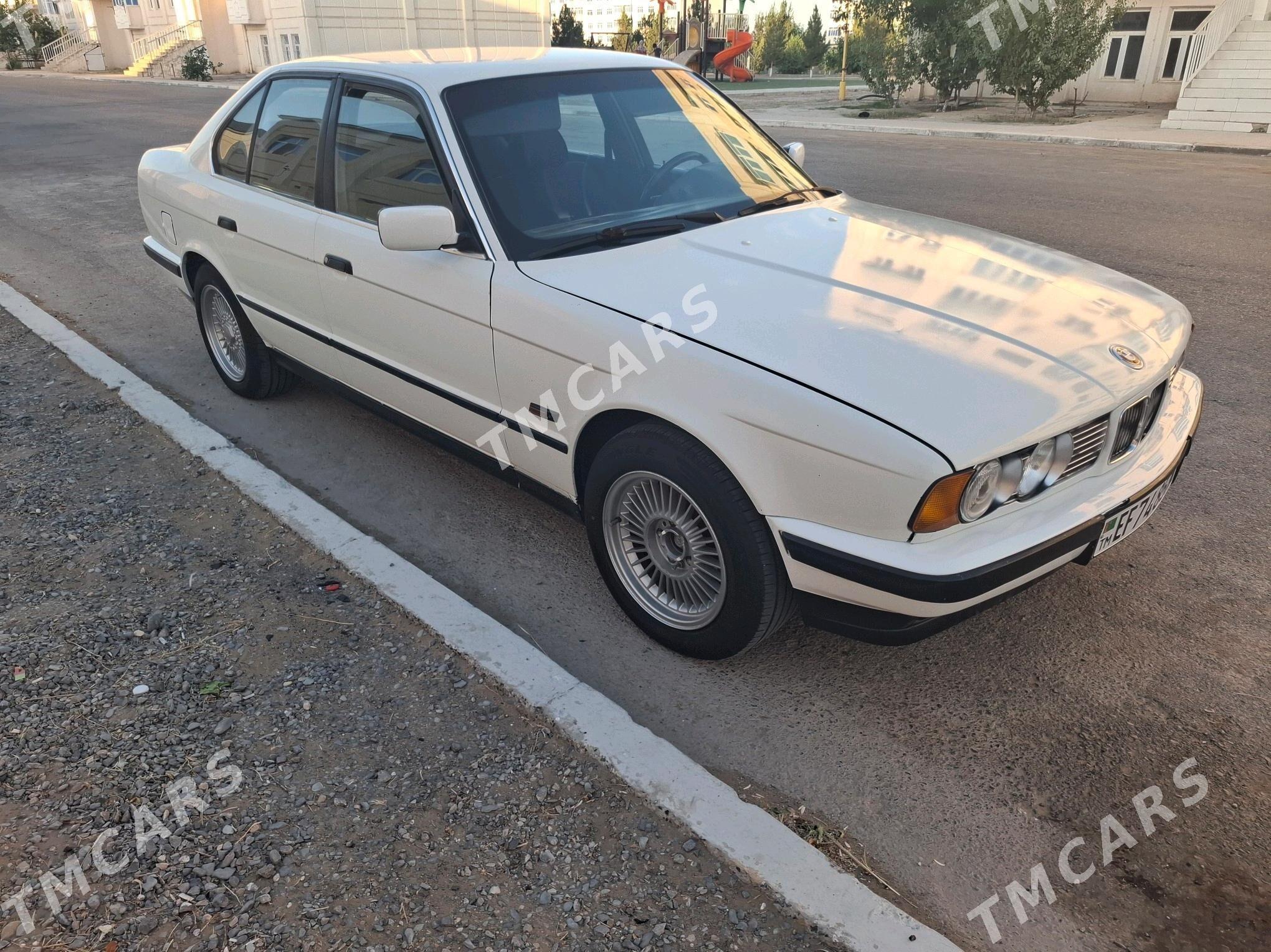 BMW 528 1993 - 60 000 TMT - Türkmenabat - img 4