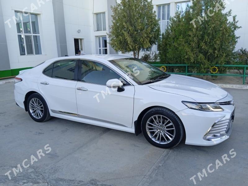 Toyota Camry 2019 - 270 000 TMT - Gyzylarbat - img 3