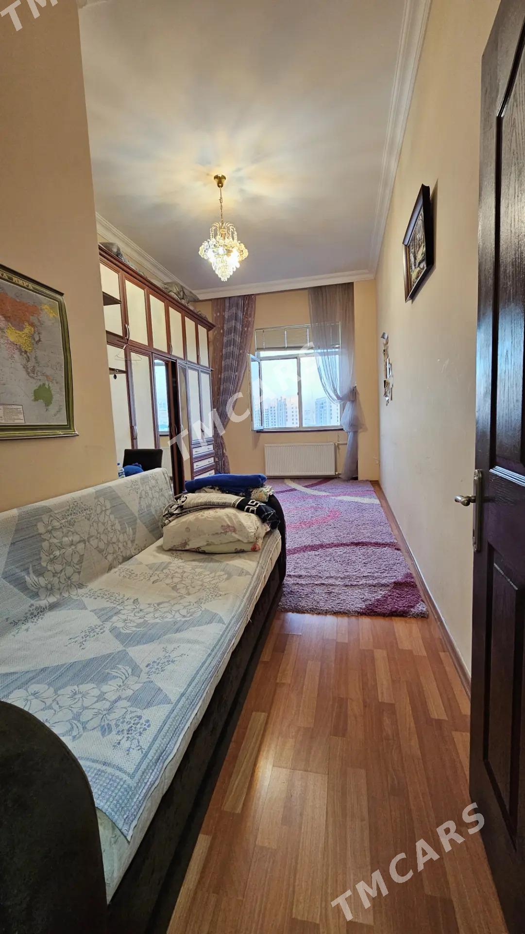 Satlyk sawetski - Aşgabat - img 5