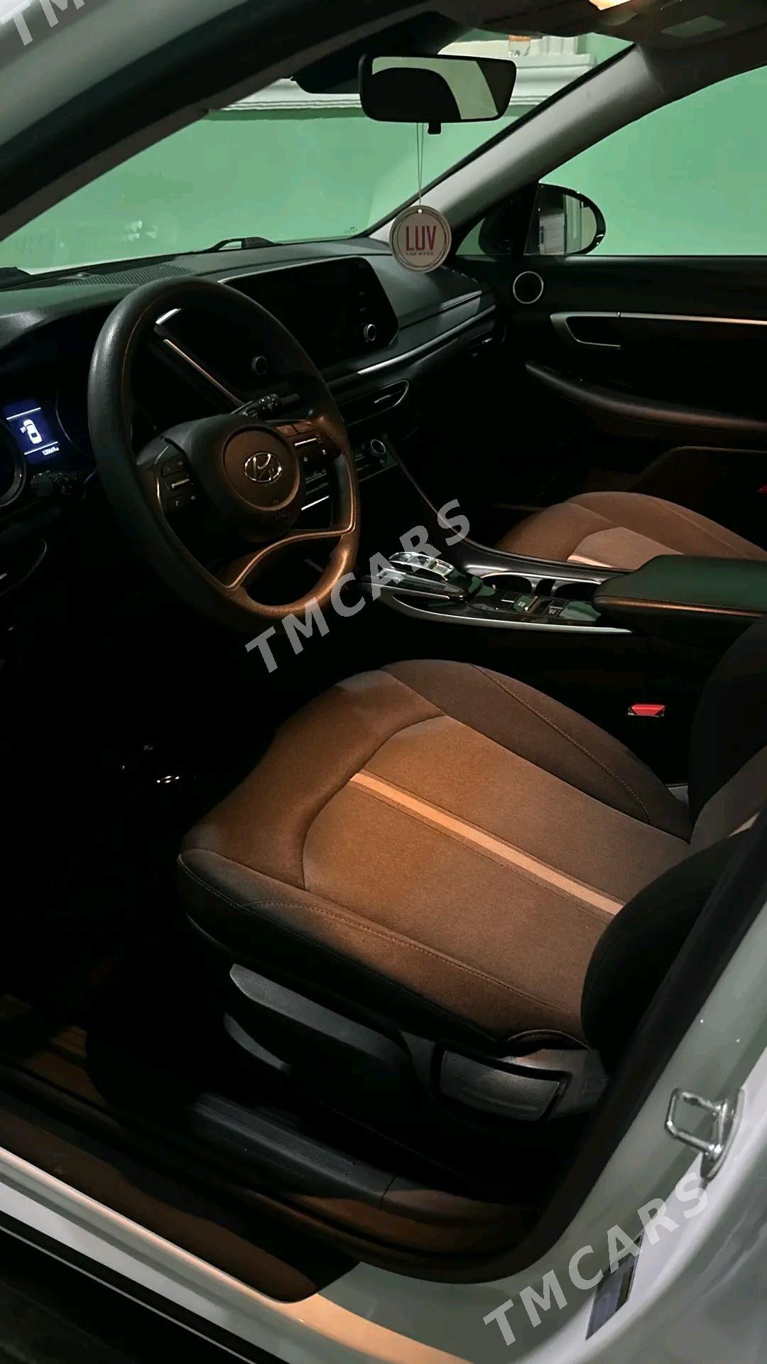 Hyundai Sonata 2021 - 255 000 TMT - Тязе заман - img 1