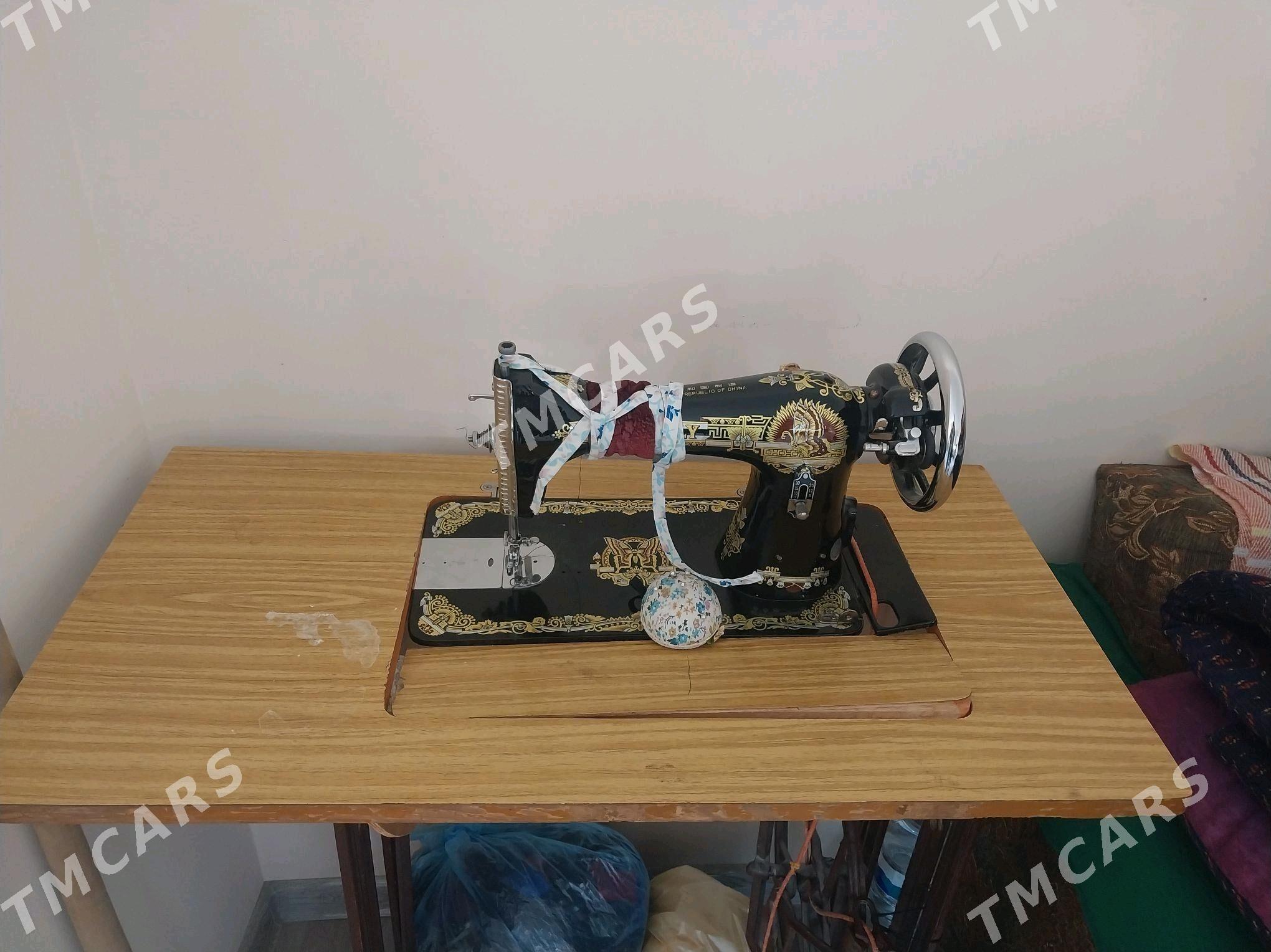 tikin maşyn - Büzmeýin GRES - img 1