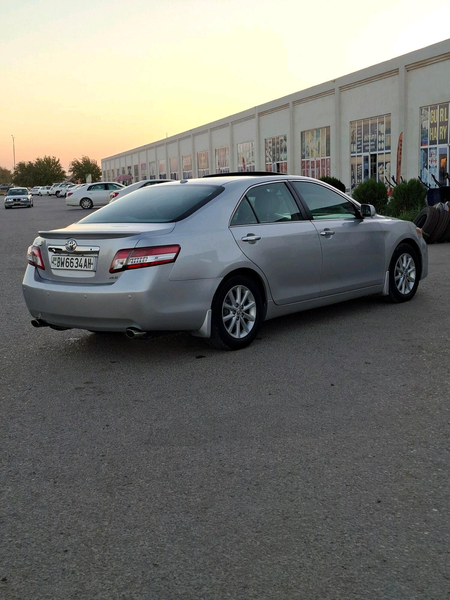 Toyota Camry 2011 - 270 000 TMT - Анев - img 4