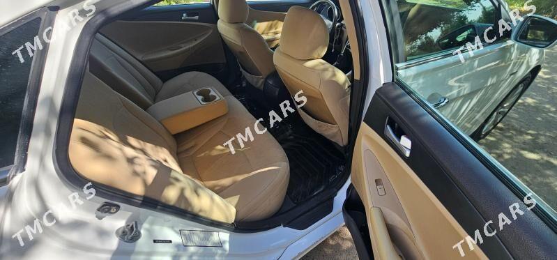 Hyundai Sonata 2010 - 150 000 TMT - Тязе заман - img 6