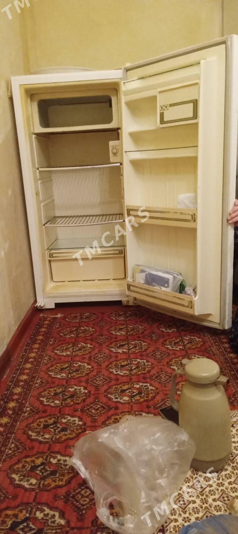 Холодильник - Бузмеин - img 1