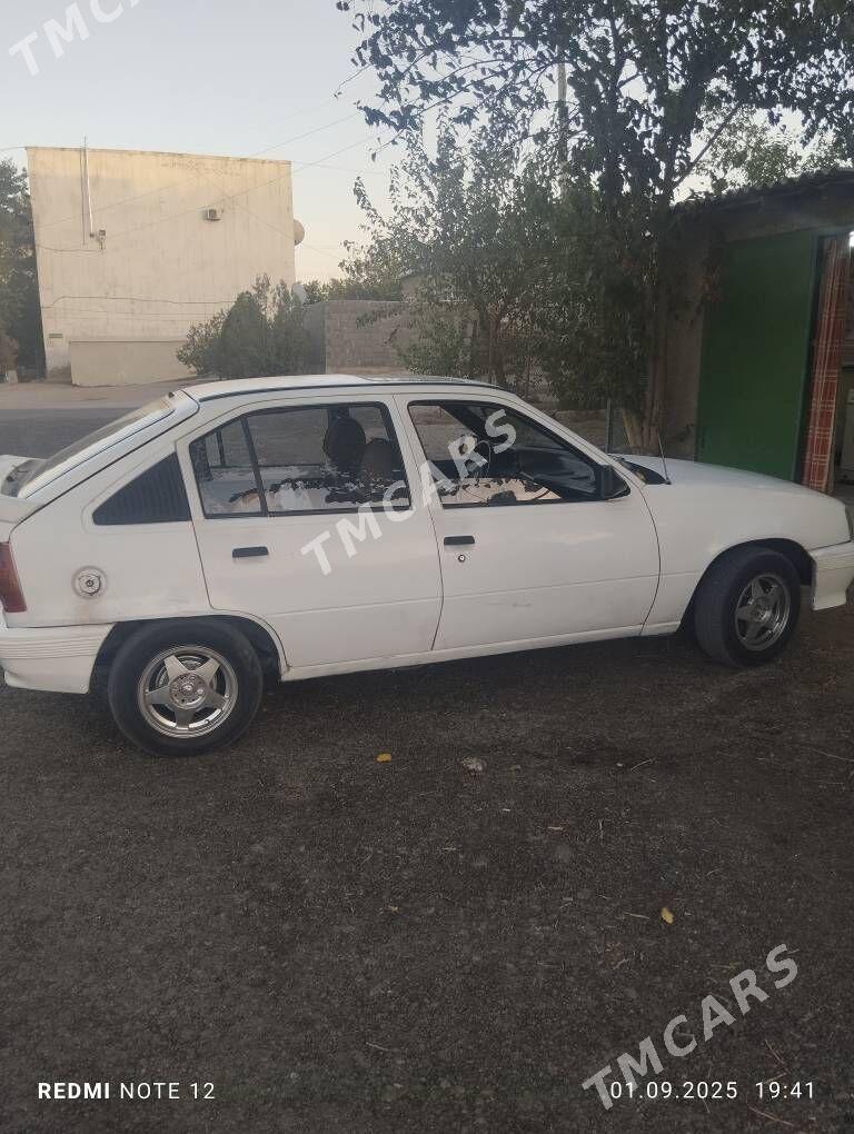 Opel Astra 1986 - 23 000 TMT - Türkmenbaşy - img 2