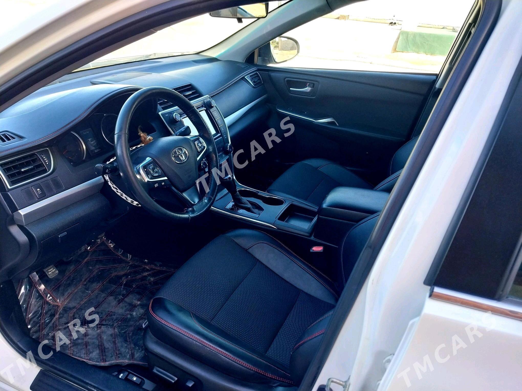 Toyota Camry 2016 - 265 000 TMT - Büzmeýin GRES - img 5