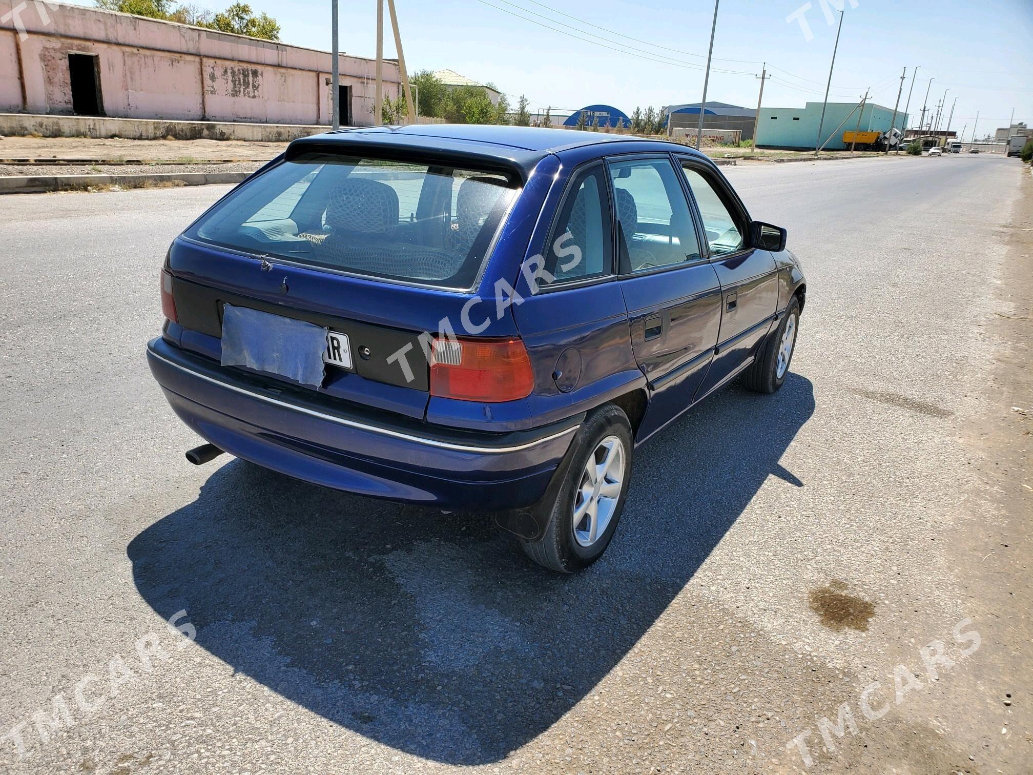 Opel Astra 1994 - 28 000 TMT - Мары - img 3