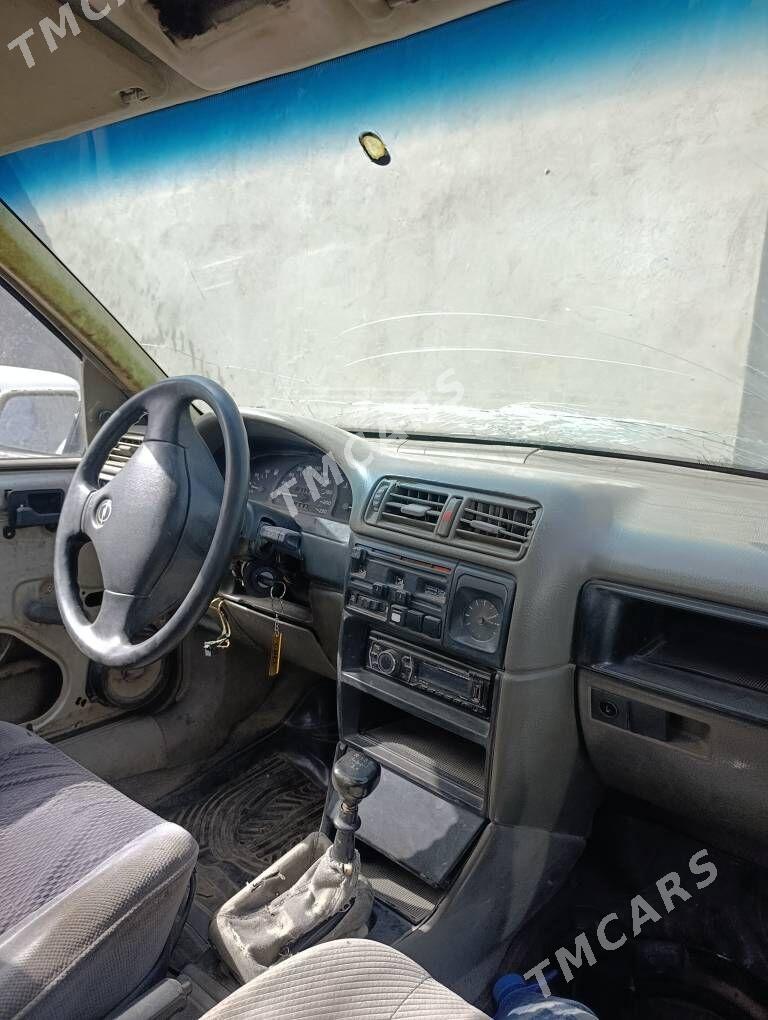Opel Vectra 1989 - 15 000 TMT - Gyzylarbat - img 2