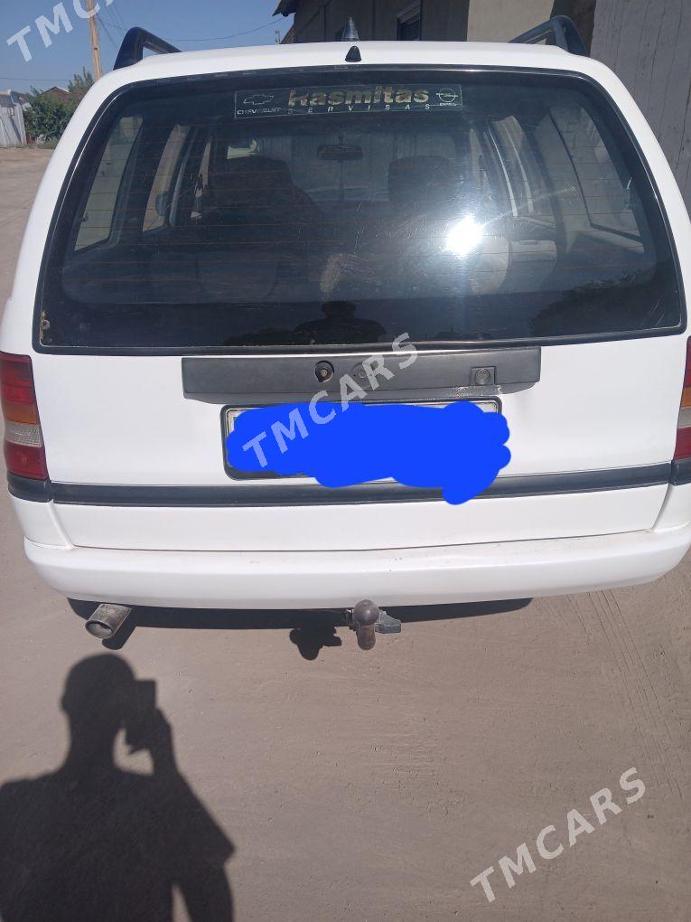 Opel Astra 1993 - 39 000 TMT - Дашогуз - img 3