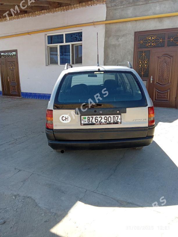 Opel Astra 1993 - 33 000 TMT - Дашогуз - img 5