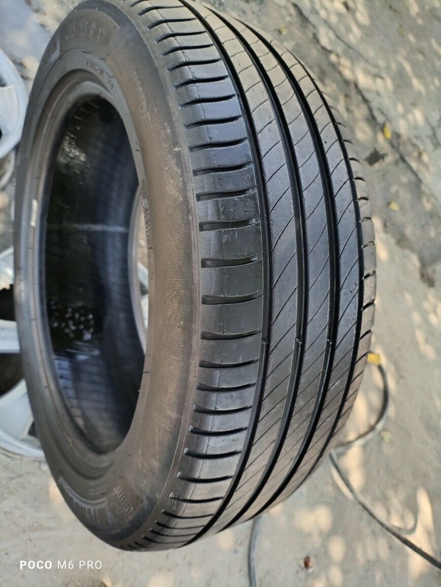 225 55 17 Michelin Teker 750 TMT - Bedew - img 2
