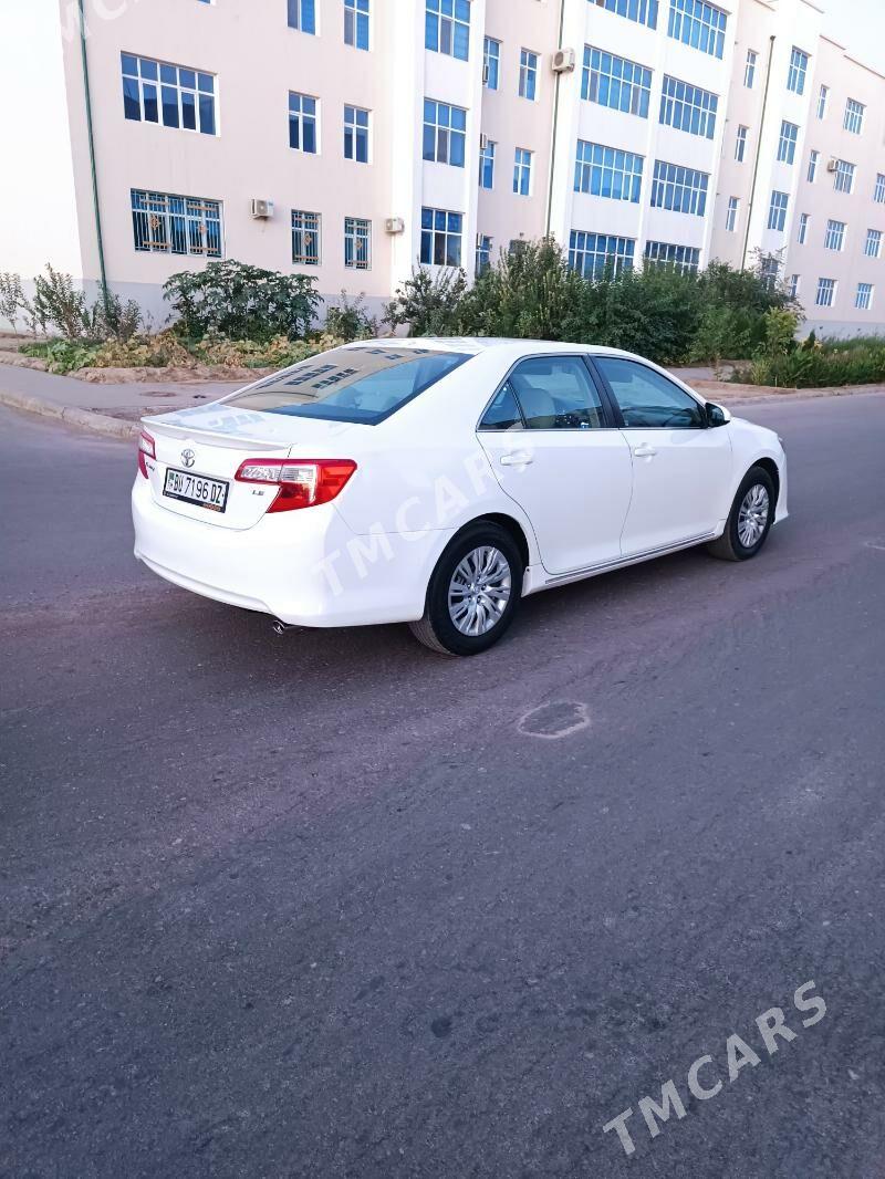 Toyota Camry 2013 - 210 000 TMT - Daşoguz - img 8