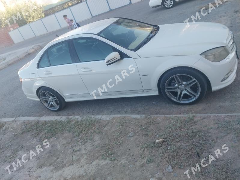 Mercedes-Benz C350 2008 - 140 000 TMT - Ашхабад - img 3