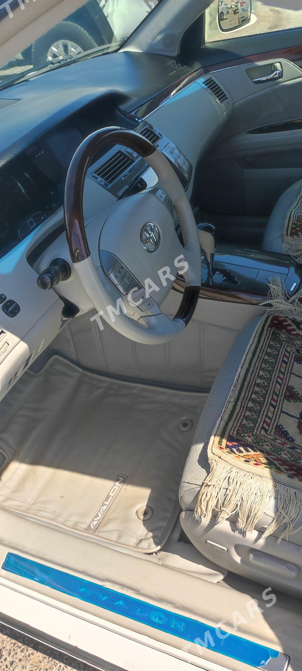 Toyota Avalon 2008 - 230 000 TMT - Улица Ататурка - img 4