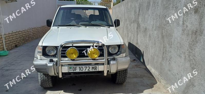 Mitsubishi Pajero 1992 - 50 000 TMT - Байрамали - img 3