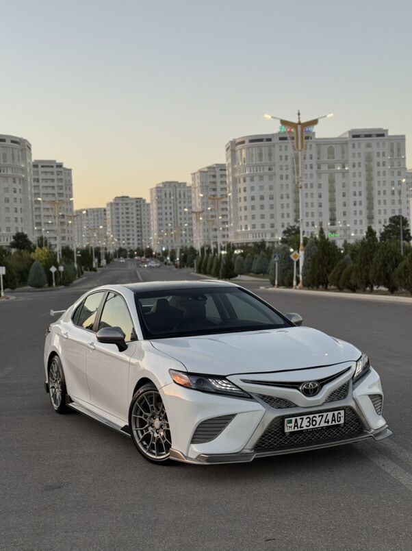 Toyota Camry 2020 - 370 000 TMT - Aşgabat - img 3