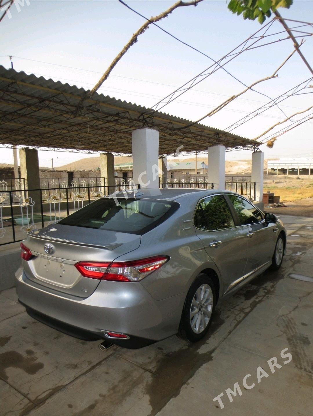 Toyota Camry 2020 - 315 000 TMT - Достлук - img 6