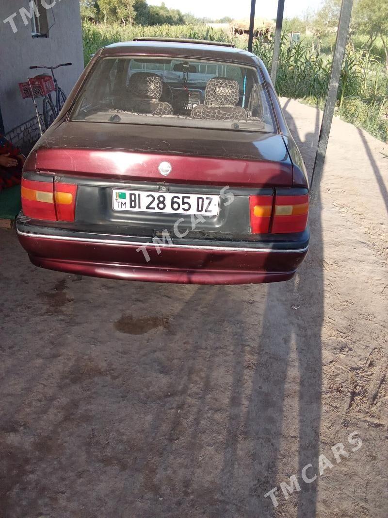 Opel Vectra 1993 - 28 000 TMT - Köneürgenç - img 3