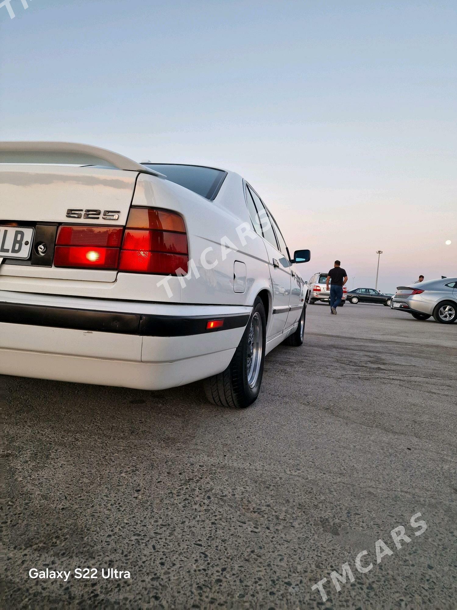 BMW E34 1993 - 65 000 TMT - Туркменабат - img 3