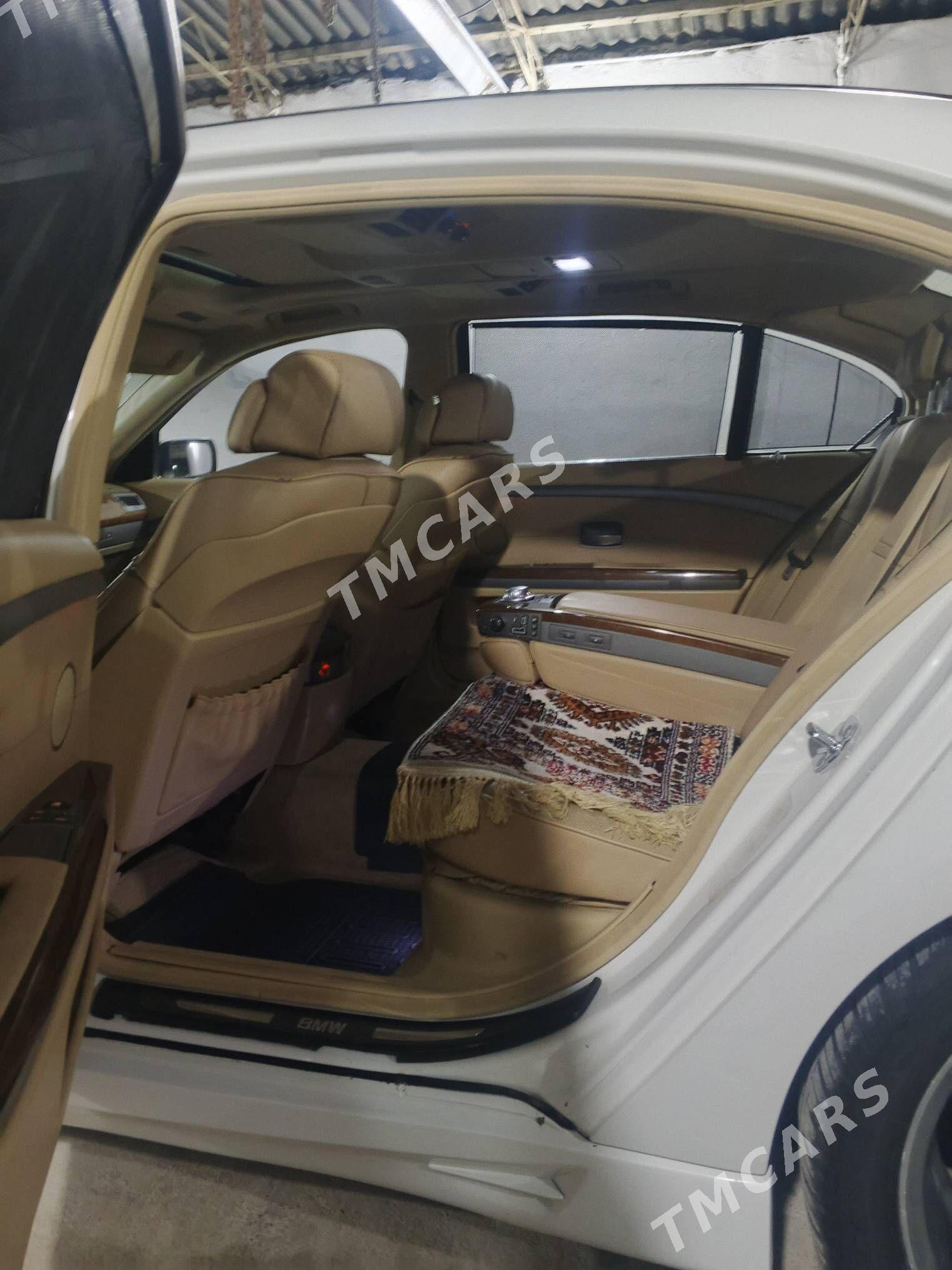 BMW 745 2004 - 130 000 TMT - Mary - img 5