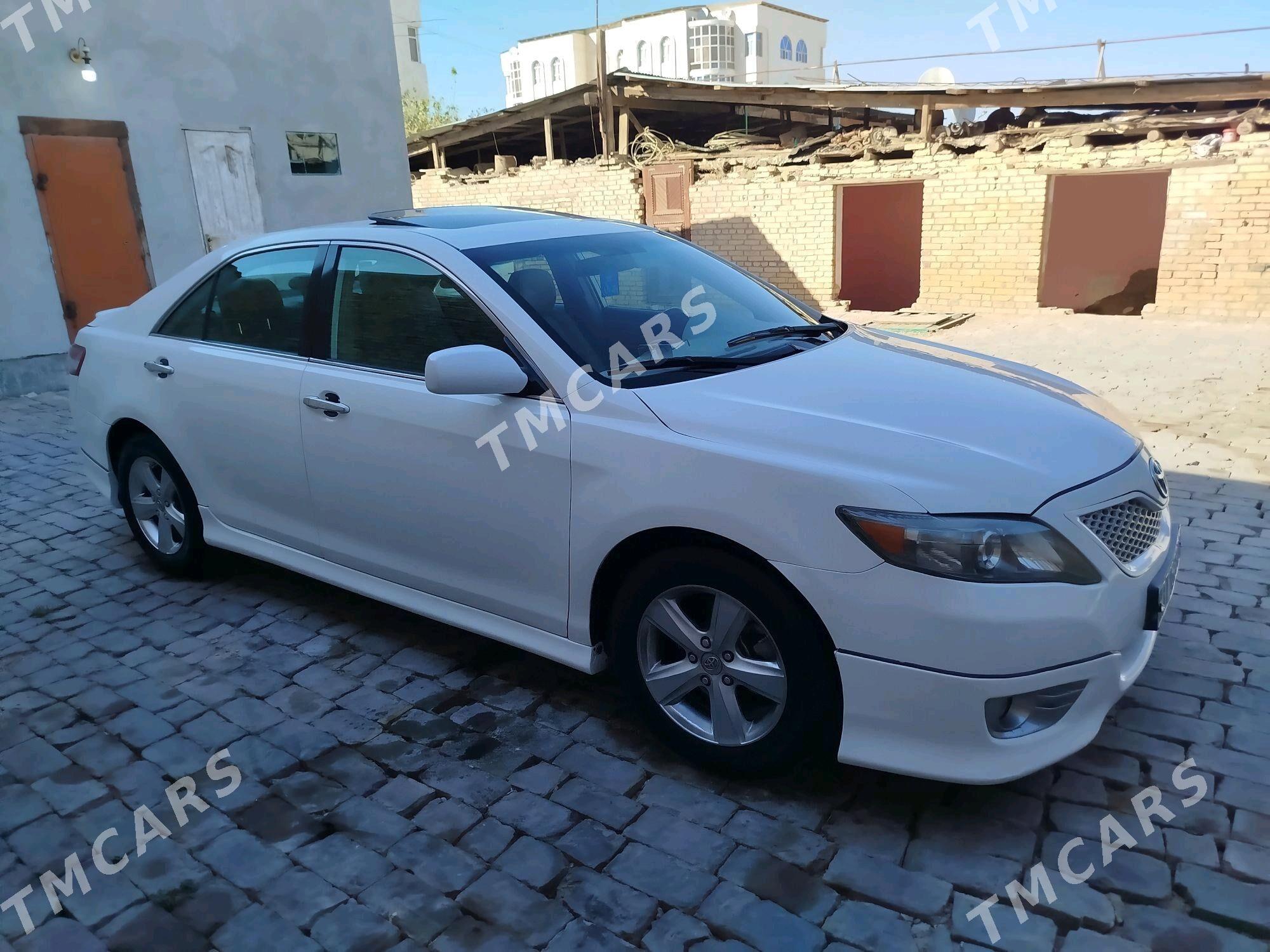 Toyota Camry 2010 - 180 000 TMT - Türkmenabat - img 2