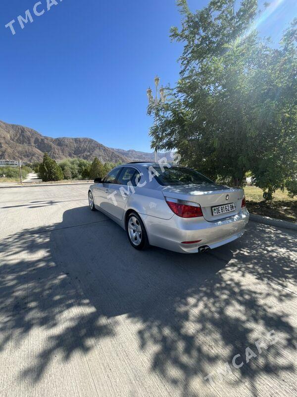 BMW E60 2004 - 185 000 TMT - Balkanabat - img 3