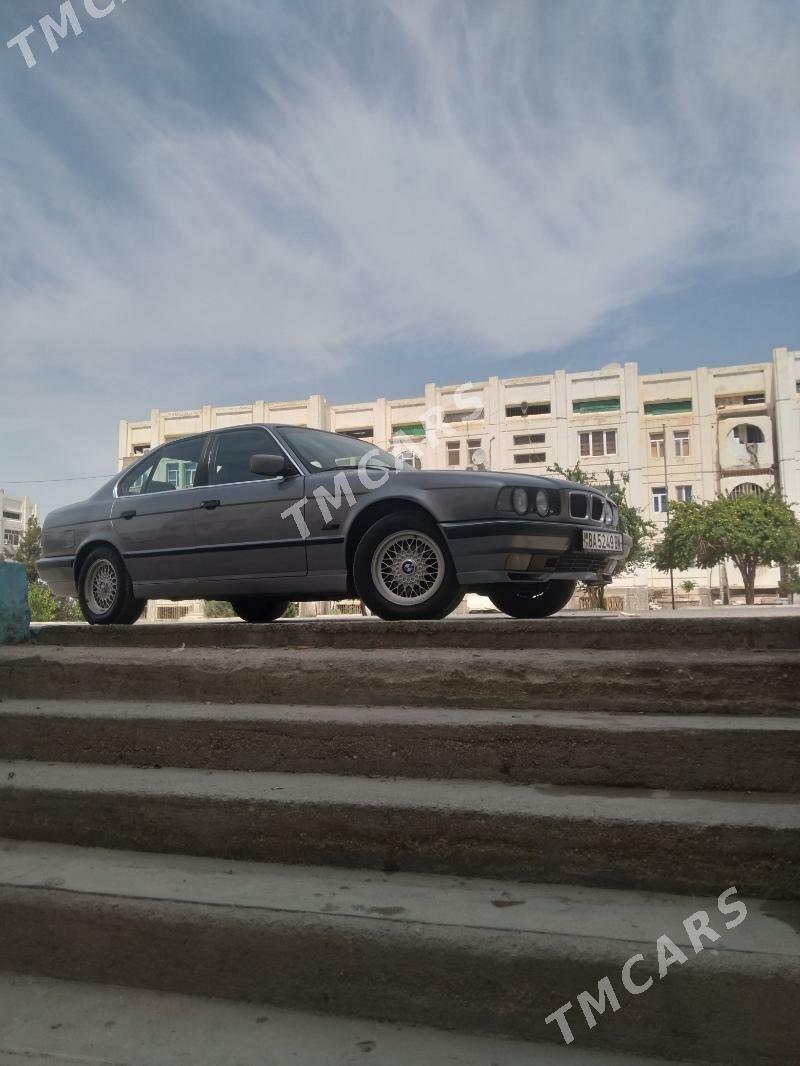BMW 525 1993 - 75 000 TMT - Balkanabat - img 6