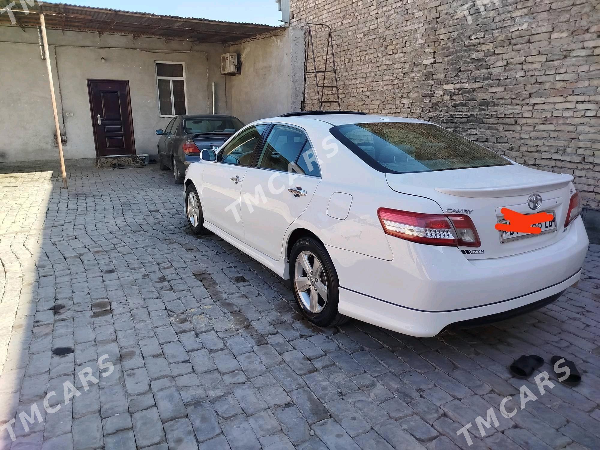 Toyota Camry 2010 - 180 000 TMT - Türkmenabat - img 11